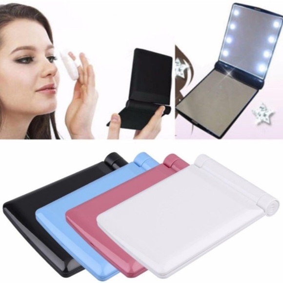 Folding Pocket LED Mini Compact Mirror - Picture 1 of 3